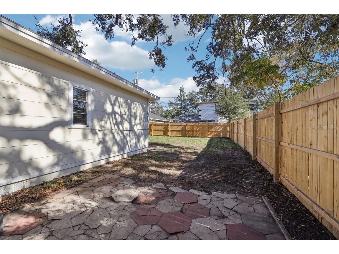 1730 17th Street S Saint Petersburg FL 33712 TB8458749 image48