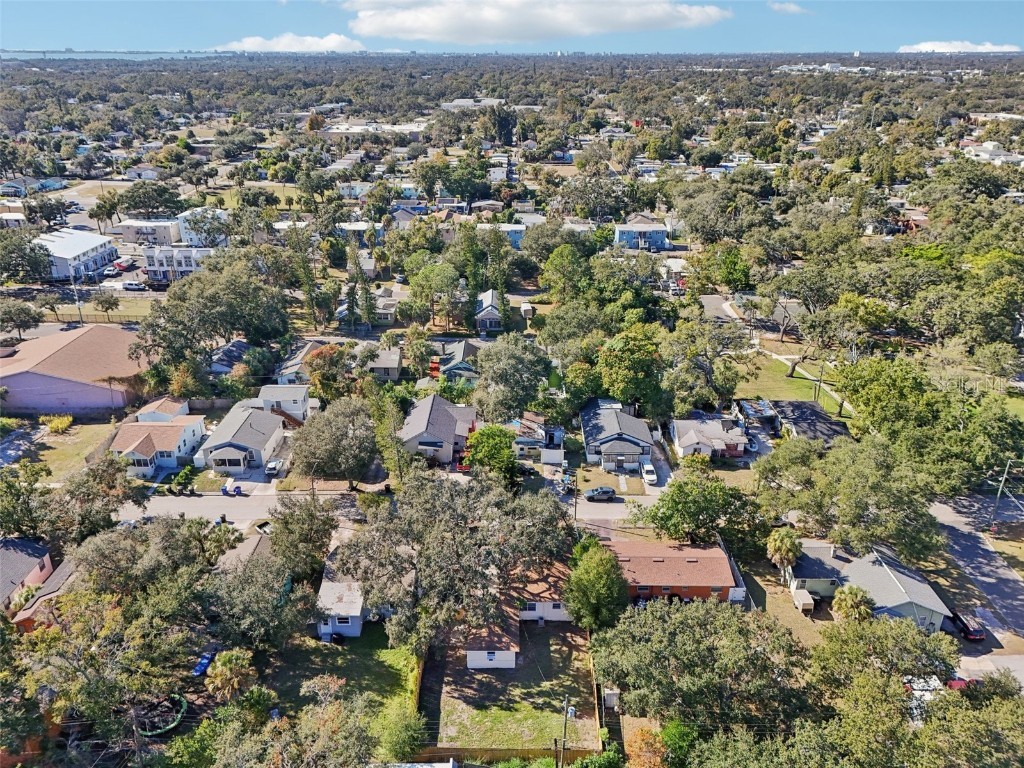 1730 17th Street S Saint Petersburg FL 33712 TB8458749 image58