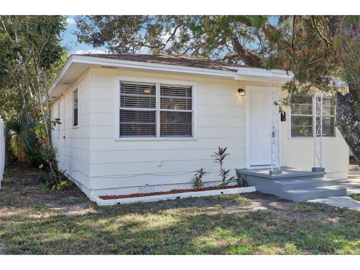 1730 17th Street S Saint Petersburg FL 33712 TB8458749 image7