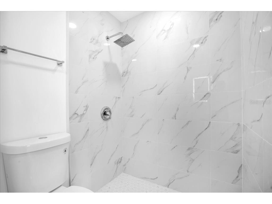 1730 Avenue C NE Winter Haven FL 33881 O6349616 image17