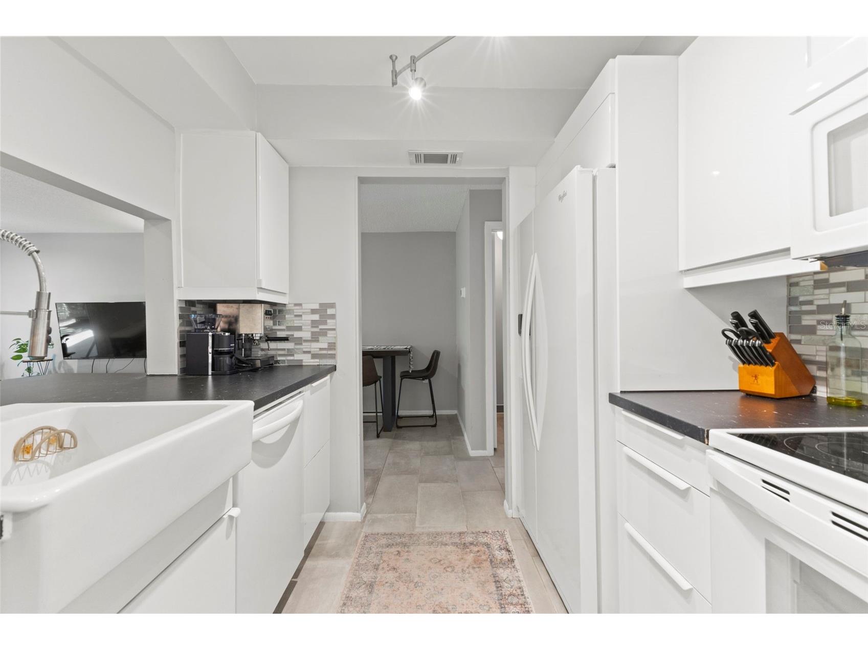 1730 Belleair Forest Drive #1730 Belleair FL 33756 TB8459189 image26