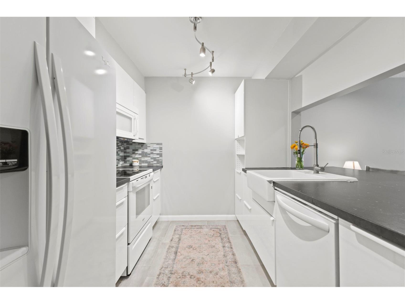 1730 Belleair Forest Drive #1730 Belleair FL 33756 TB8459189 image9