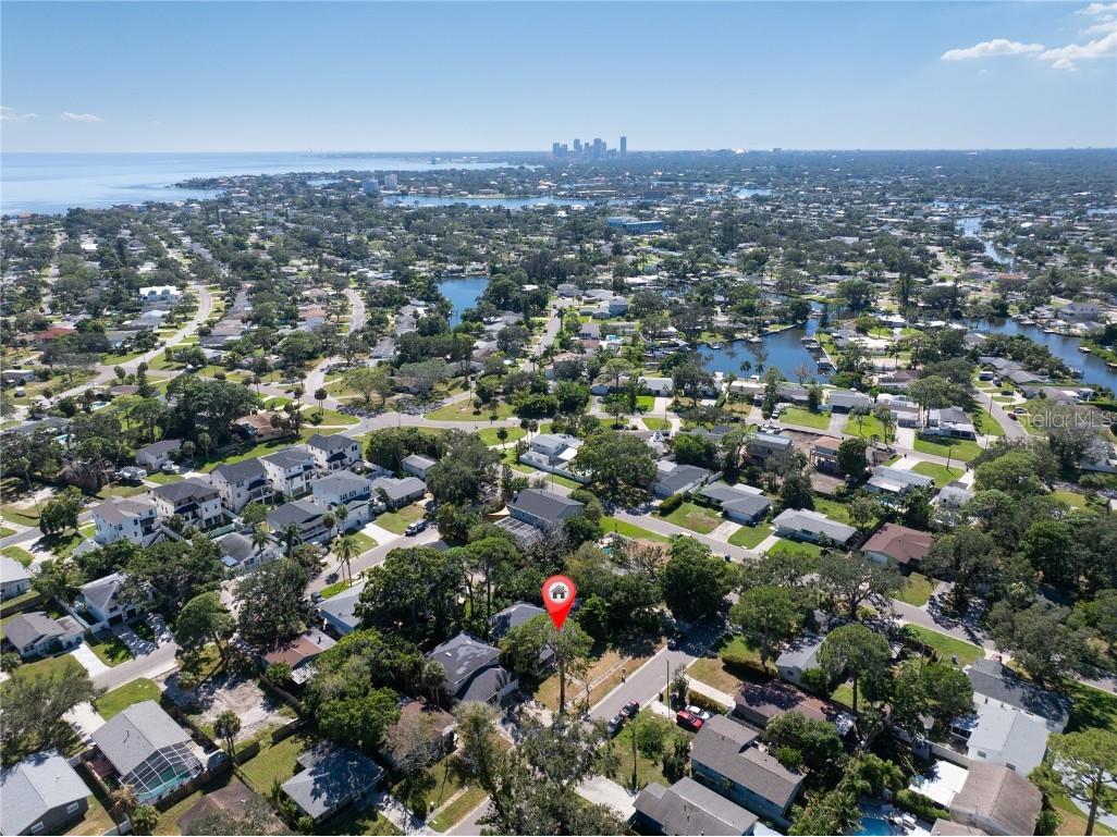 1730 Michigan Avenue NE Saint Petersburg FL 33703 TB8437094 image11