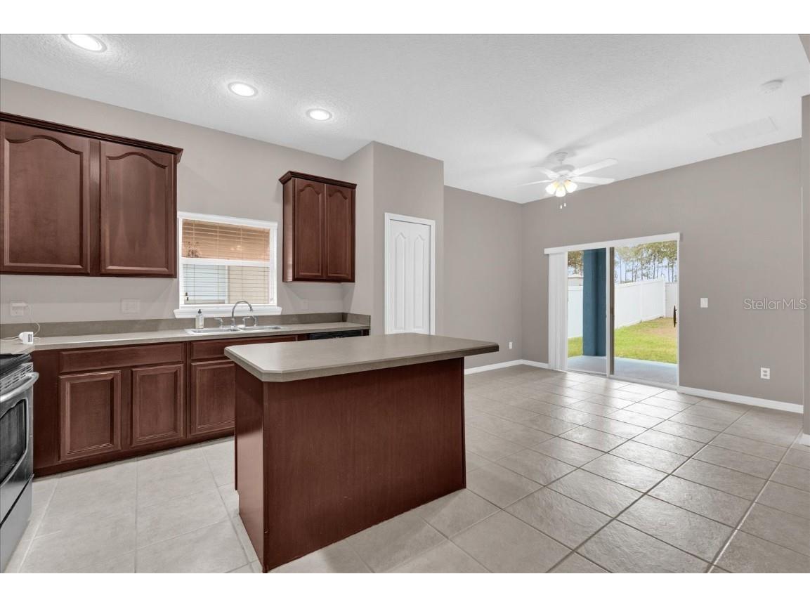 1730 N Ribbon Falls Parkway Orlando FL 32824 O6303063 image5