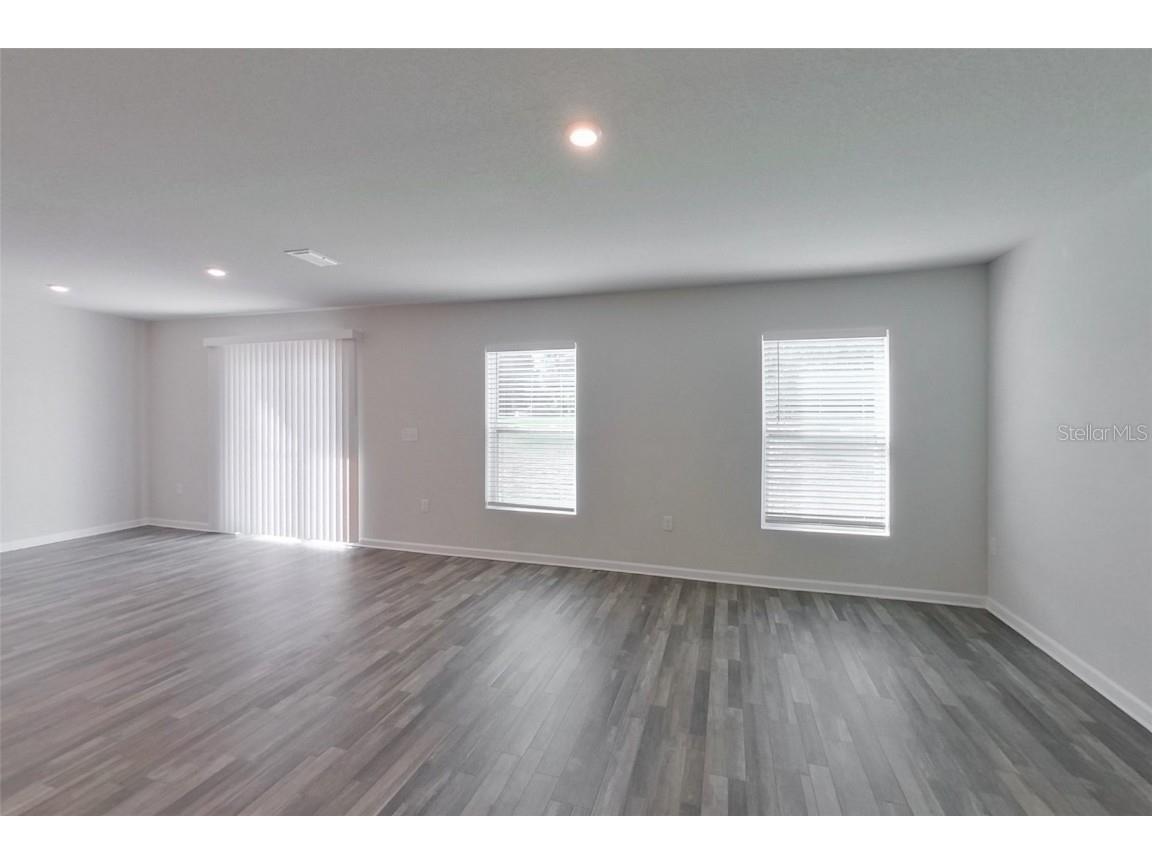 1730 Nebraska Loop Sumterville FL 33585 O6359967 image2