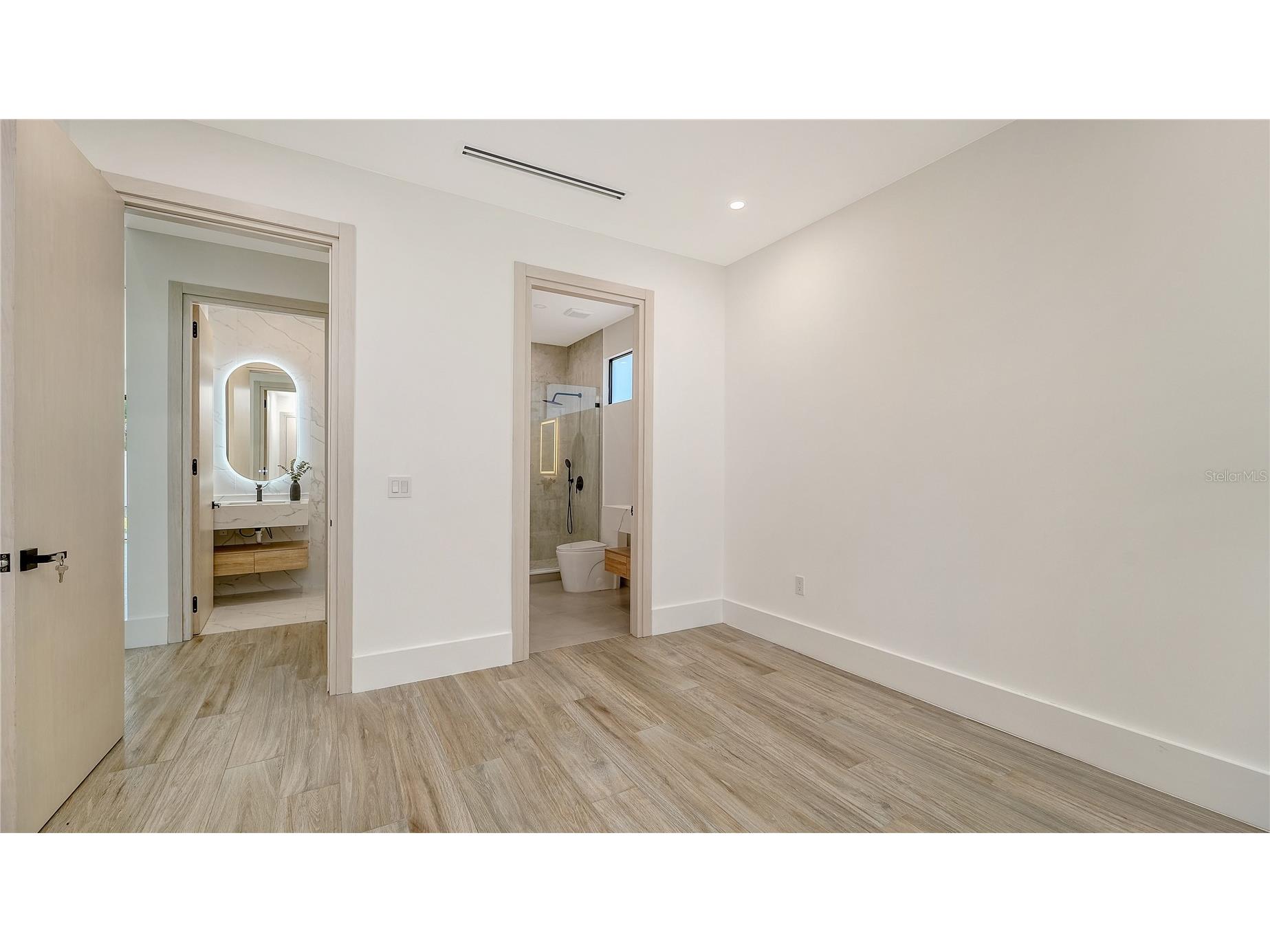 1730 Wisconsin Lane Sarasota FL 34239 A4687426 image45