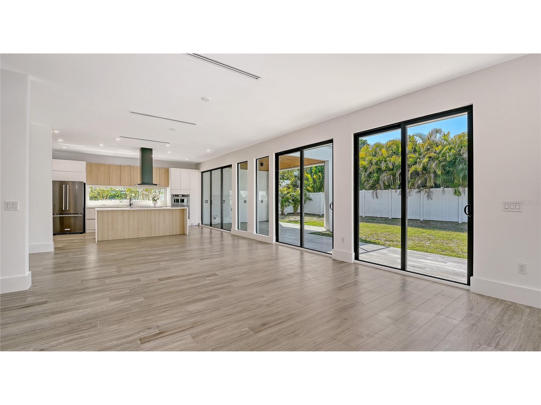 1730 Wisconsin Lane Sarasota FL 34239 A4687426 image6