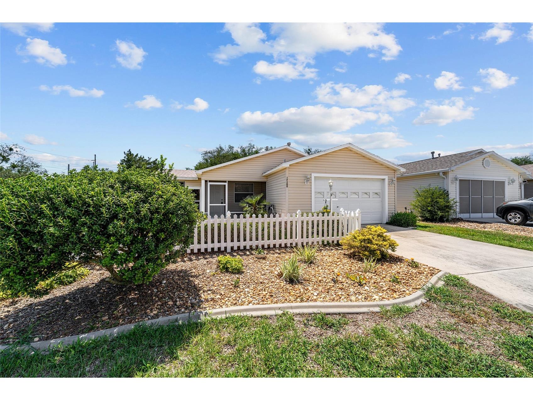 17300 SE 93rd Heyward Avenue The Villages FL 32162 G5112530 image4