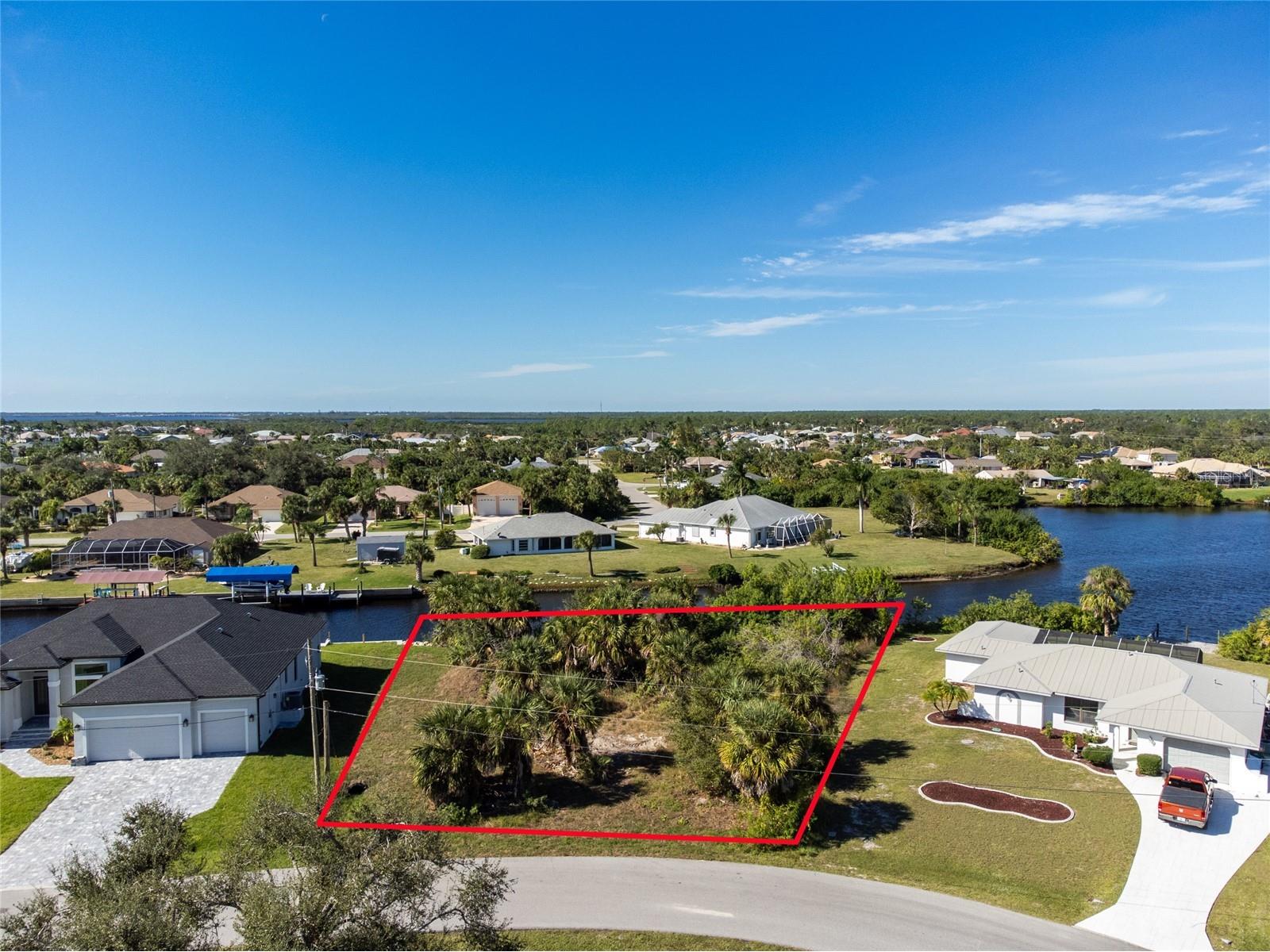 17306 Gulfspray Circle Port Charlotte FL 33948 - COMO WATERWAY C7484944 image1