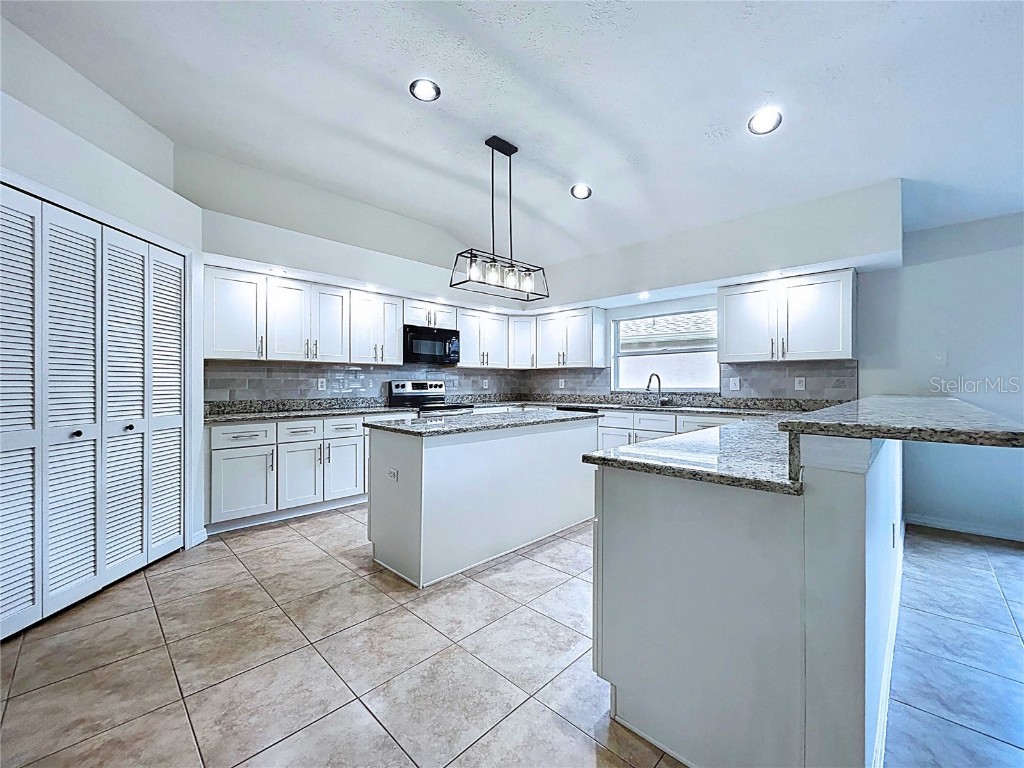 17307 Lockwood Ridge Drive Tampa FL 33647 TB8453094 image21