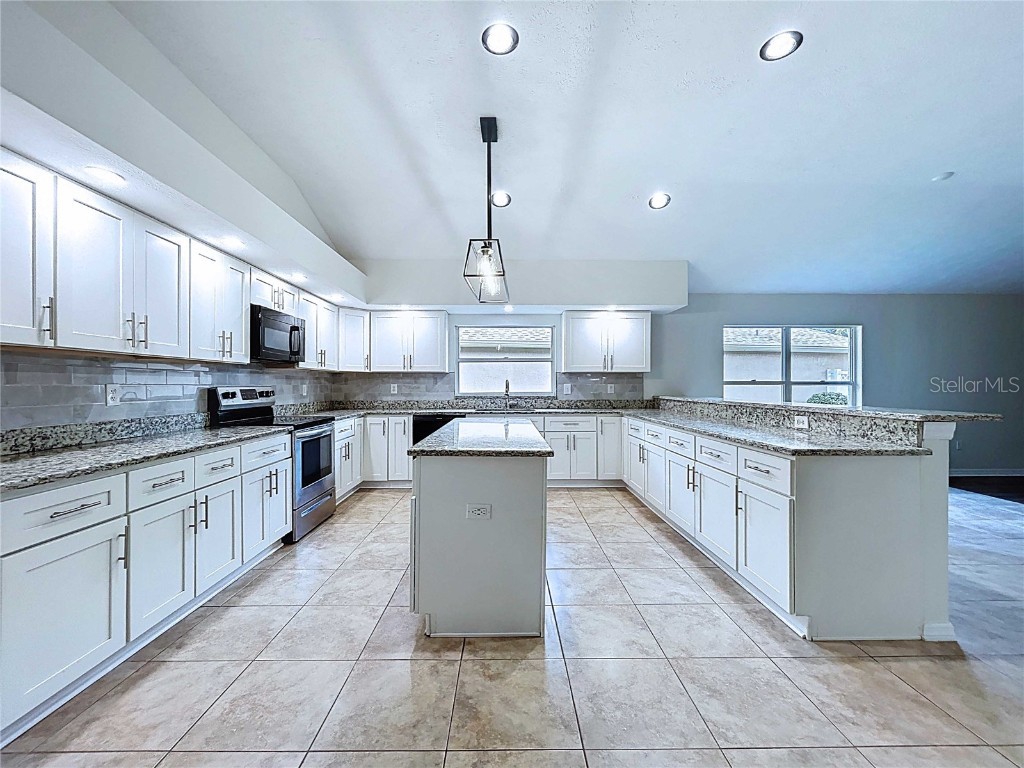 17307 Lockwood Ridge Drive Tampa FL 33647 TB8453094 image22