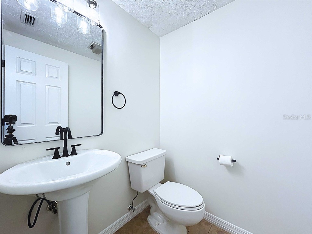 17307 Lockwood Ridge Drive Tampa FL 33647 TB8453094 image75