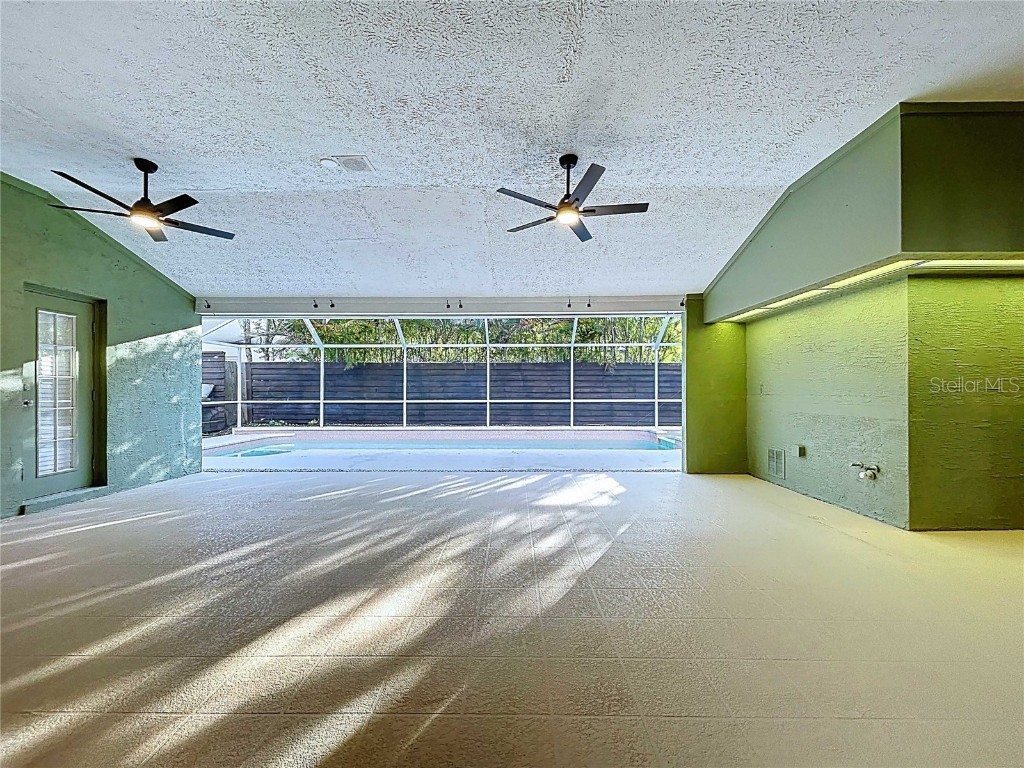 17307 Lockwood Ridge Drive Tampa FL 33647 TB8453094 image80