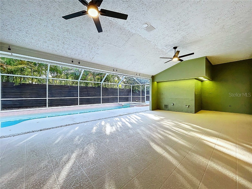 17307 Lockwood Ridge Drive Tampa FL 33647 TB8453094 image81