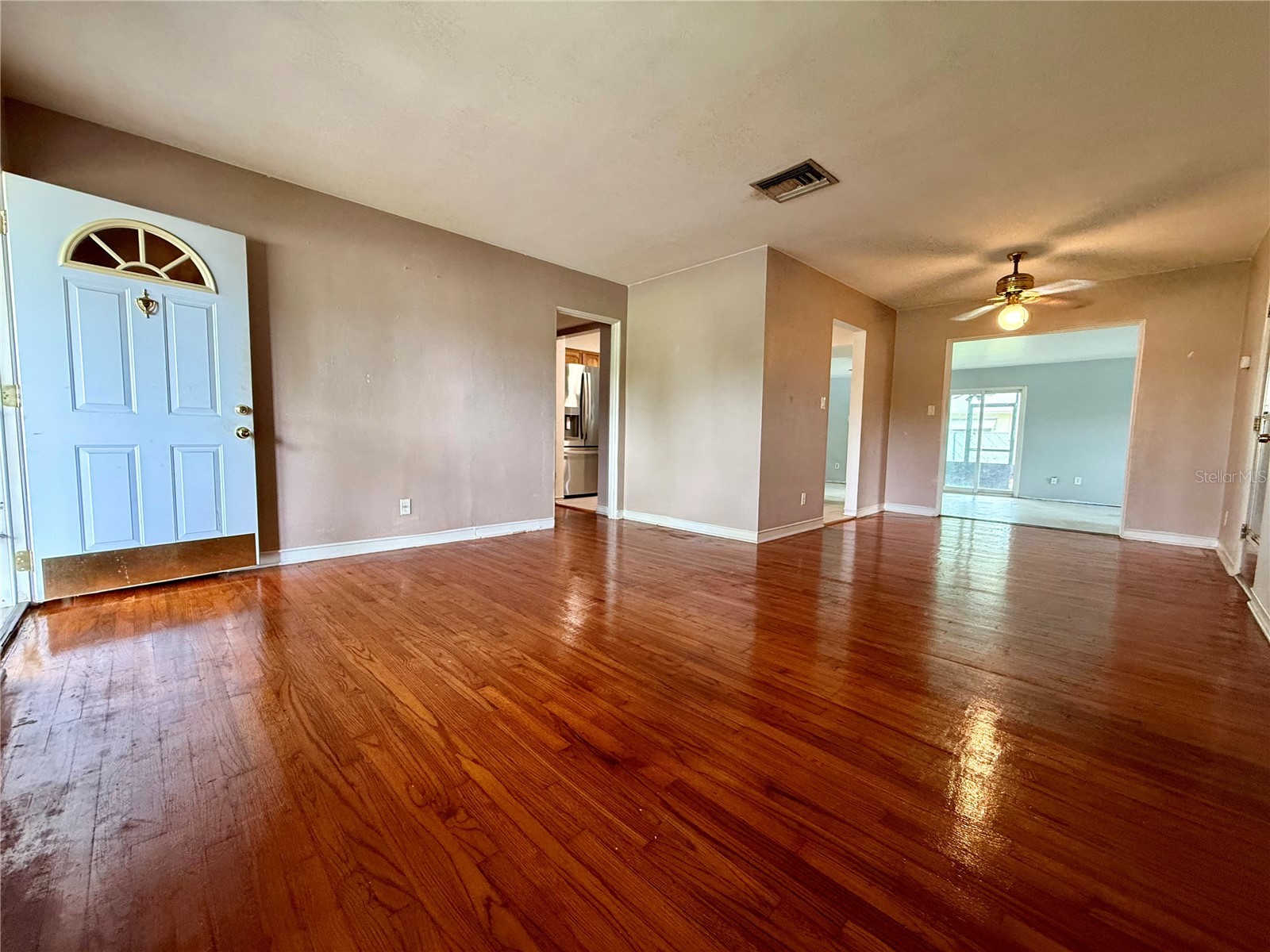 1731 Baldwin Drive Orlando FL 32806 O6423385 image3