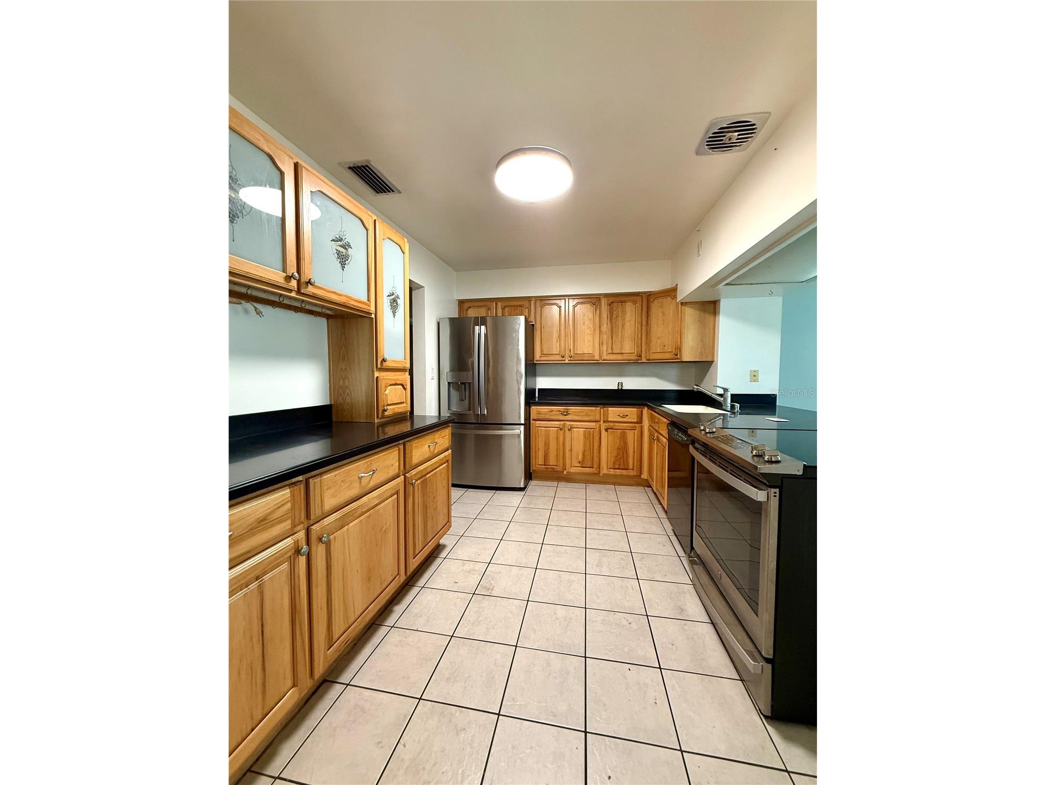 1731 Baldwin Drive Orlando FL 32806 O6423385 image8