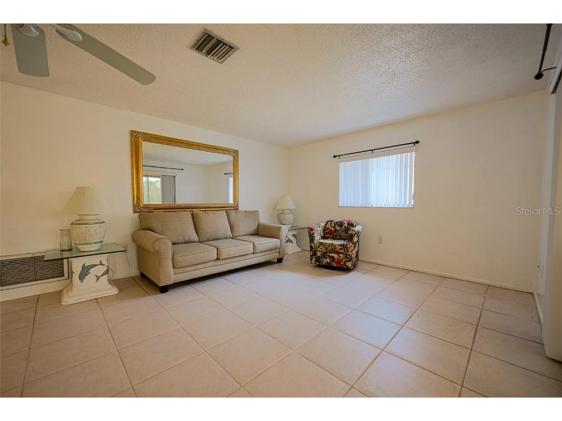 1731 Bonitas Circle #1720-C Venice FL 34293 A4654883 image6