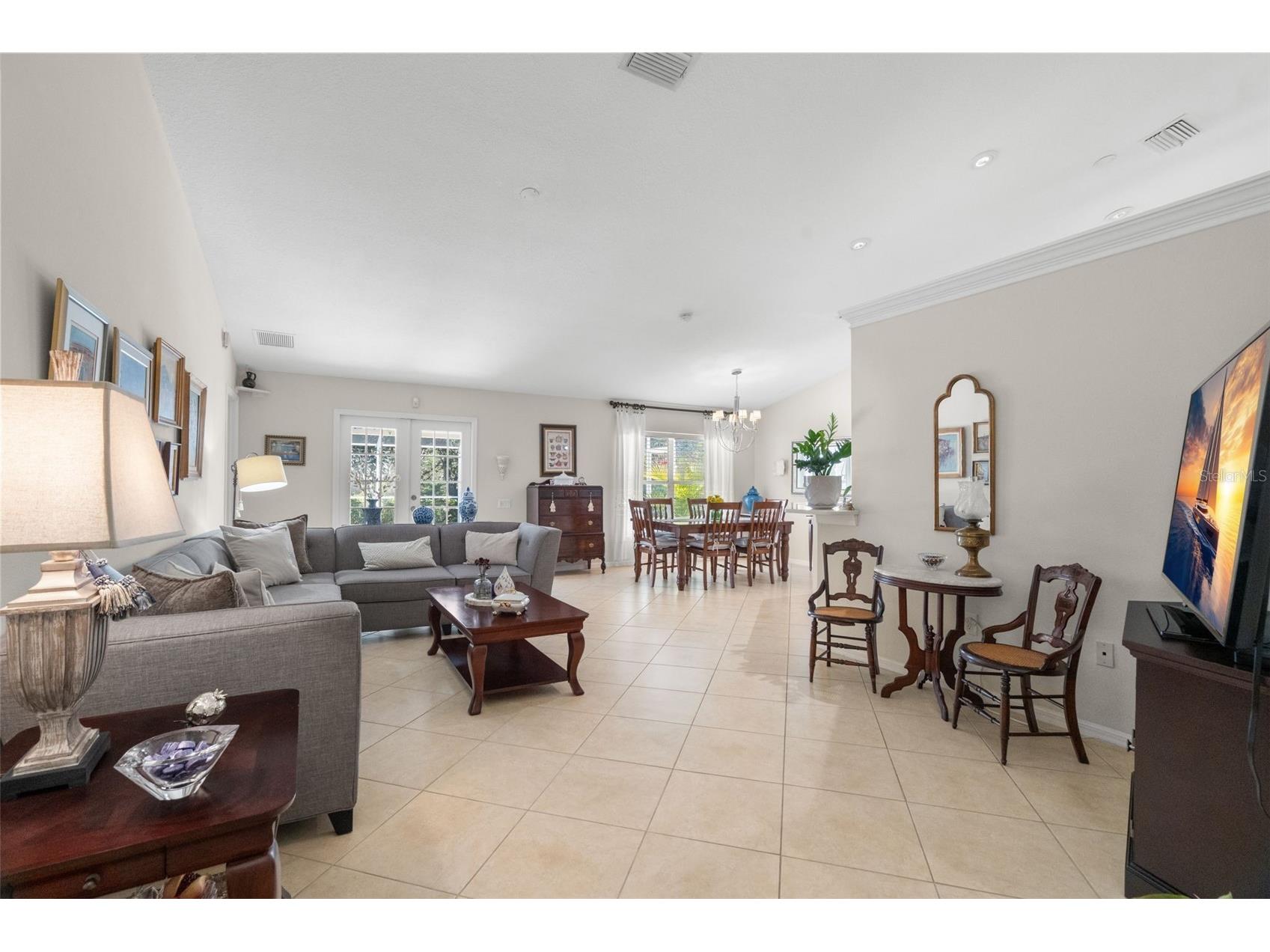 1731 Capri Lane Tarpon Springs FL 34689 TB8473209 image4
