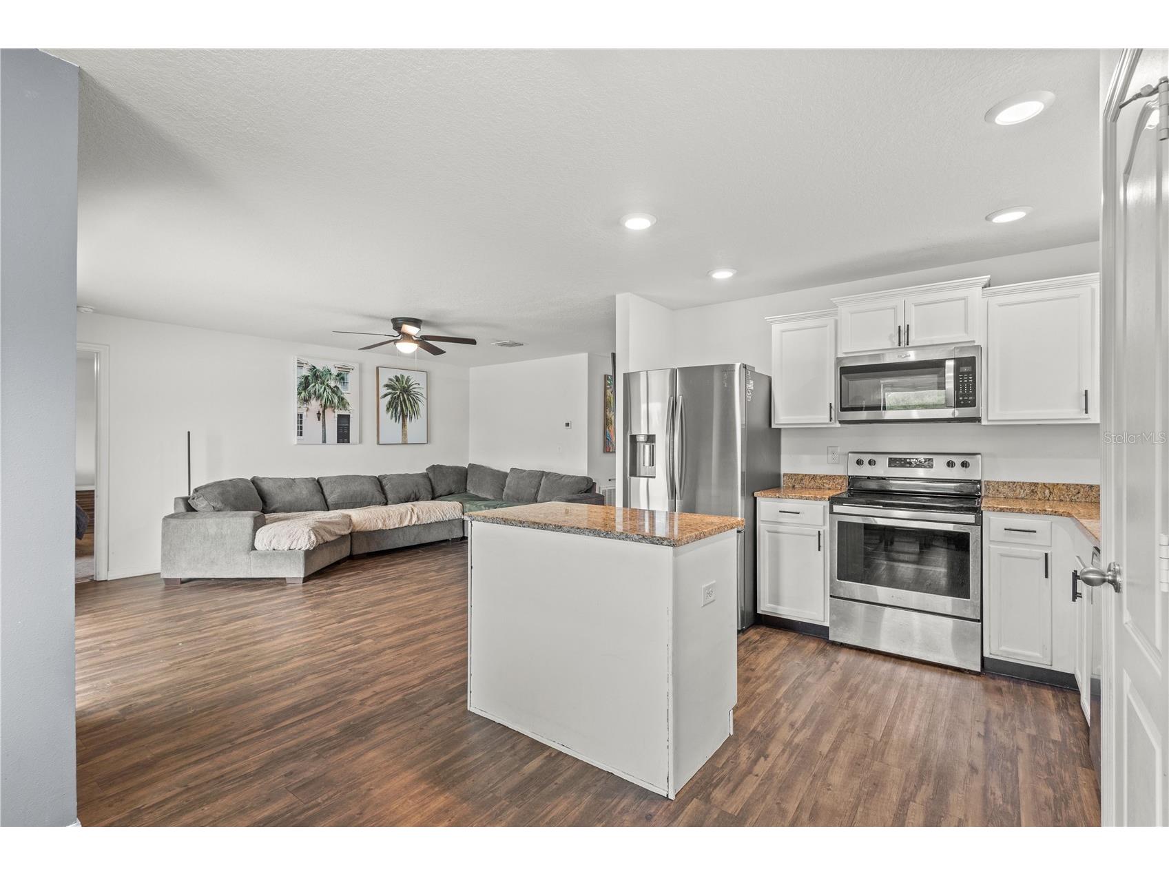 1731 Chatham Green Circle Ruskin FL 33570 A4696032 image11