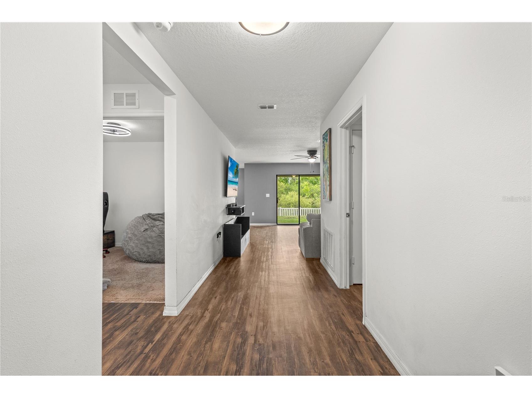 1731 Chatham Green Circle Ruskin FL 33570 A4696032 image3