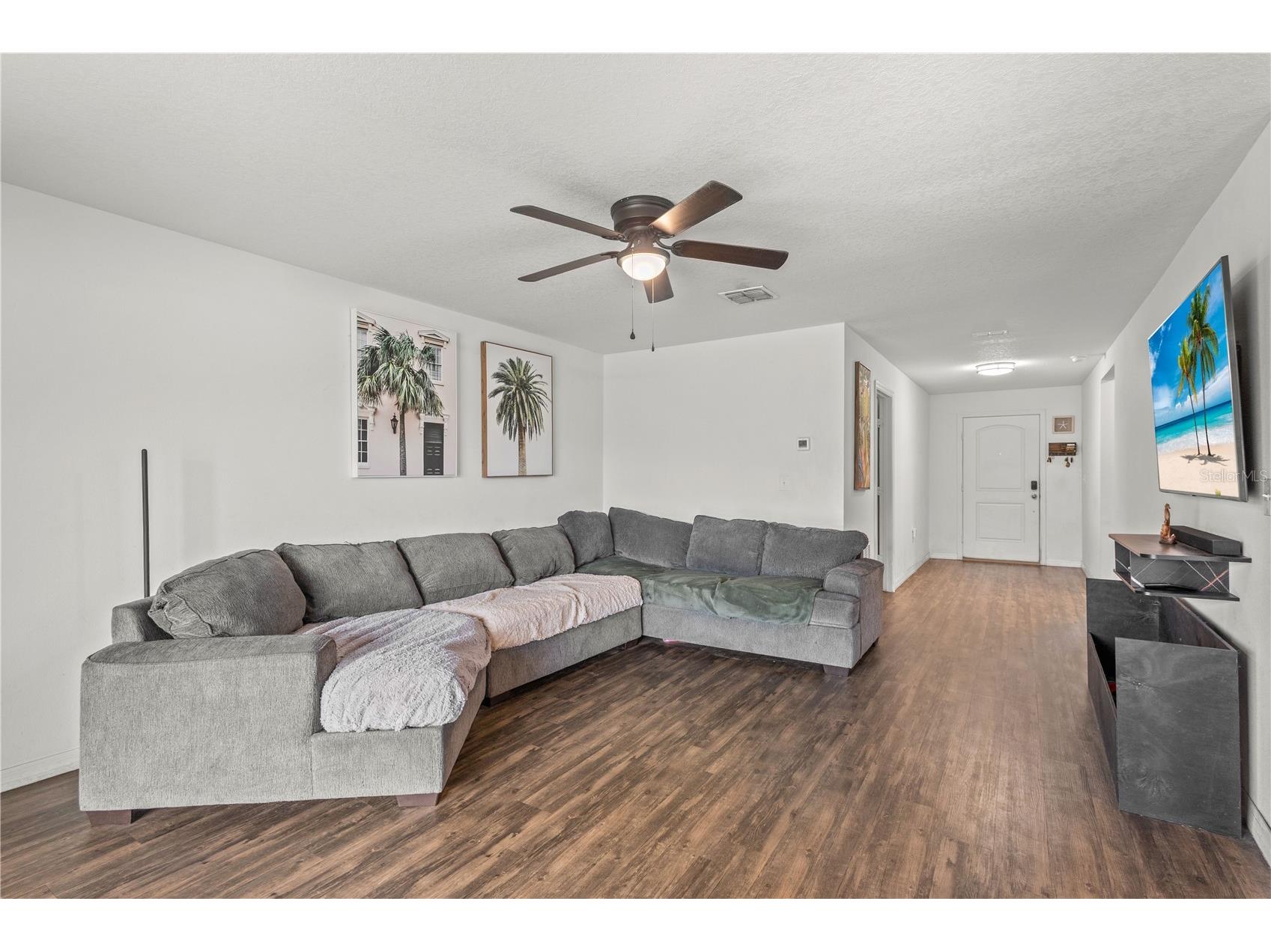 1731 Chatham Green Circle Ruskin FL 33570 A4696032 image5