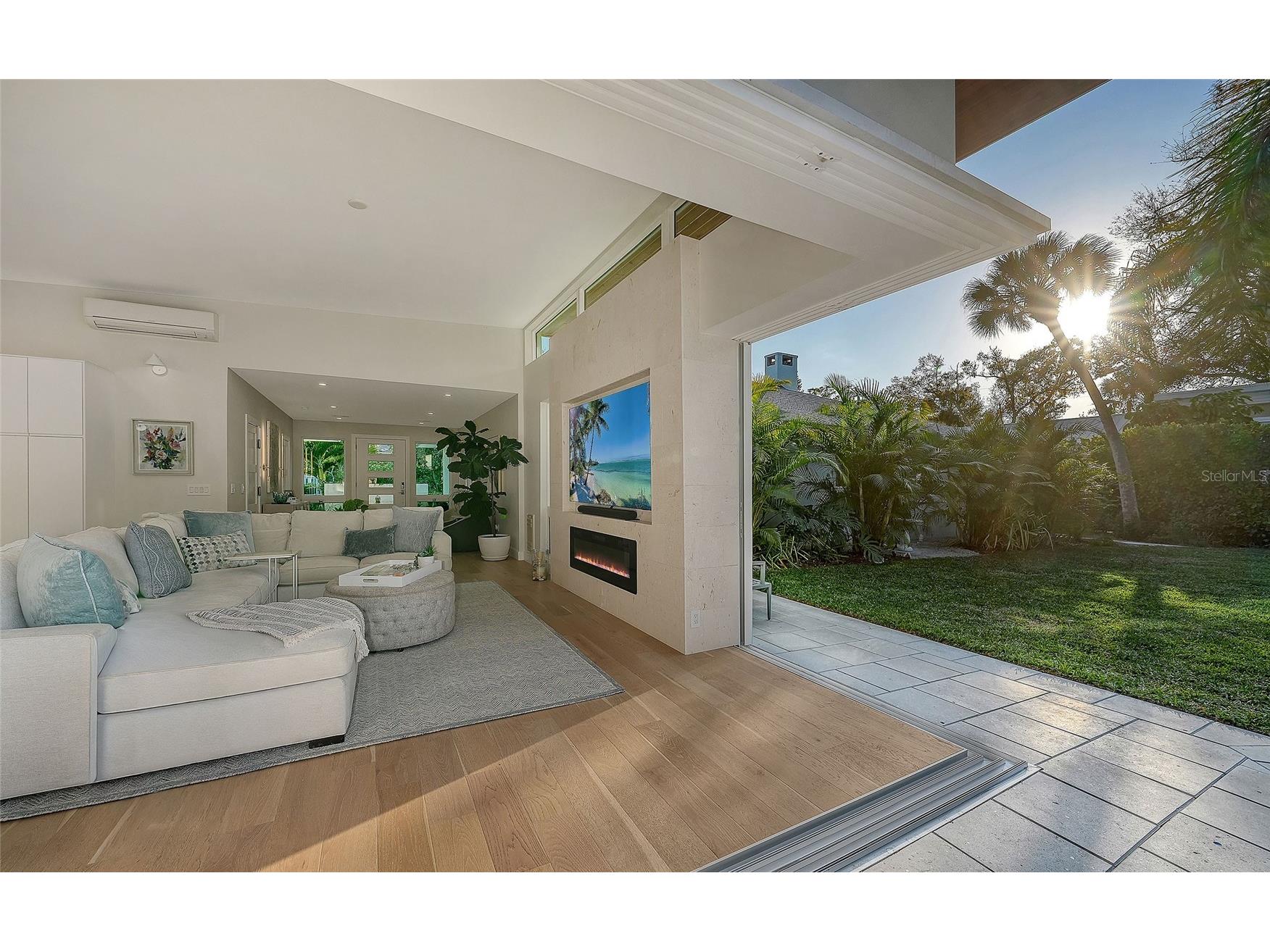 1731 Cunliff Lane Sarasota FL 34239 A4684577 image17