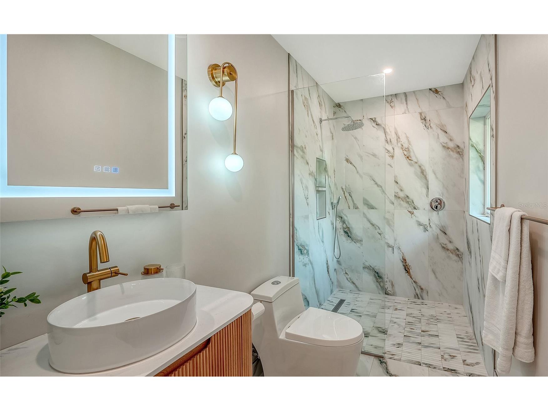 1731 Cunliff Lane Sarasota FL 34239 A4684577 image34