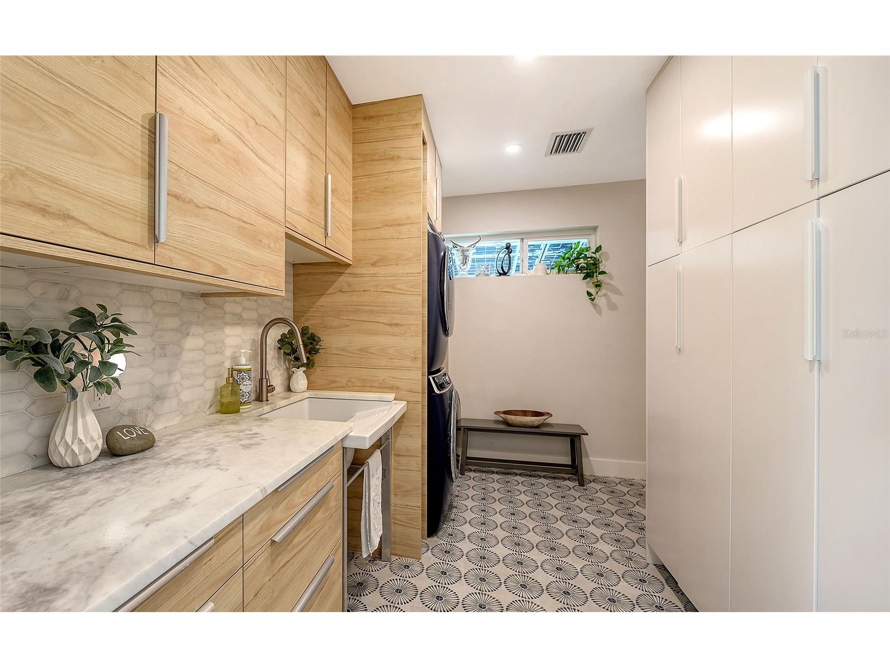 1731 Cunliff Lane Sarasota FL 34239 A4684577 image38