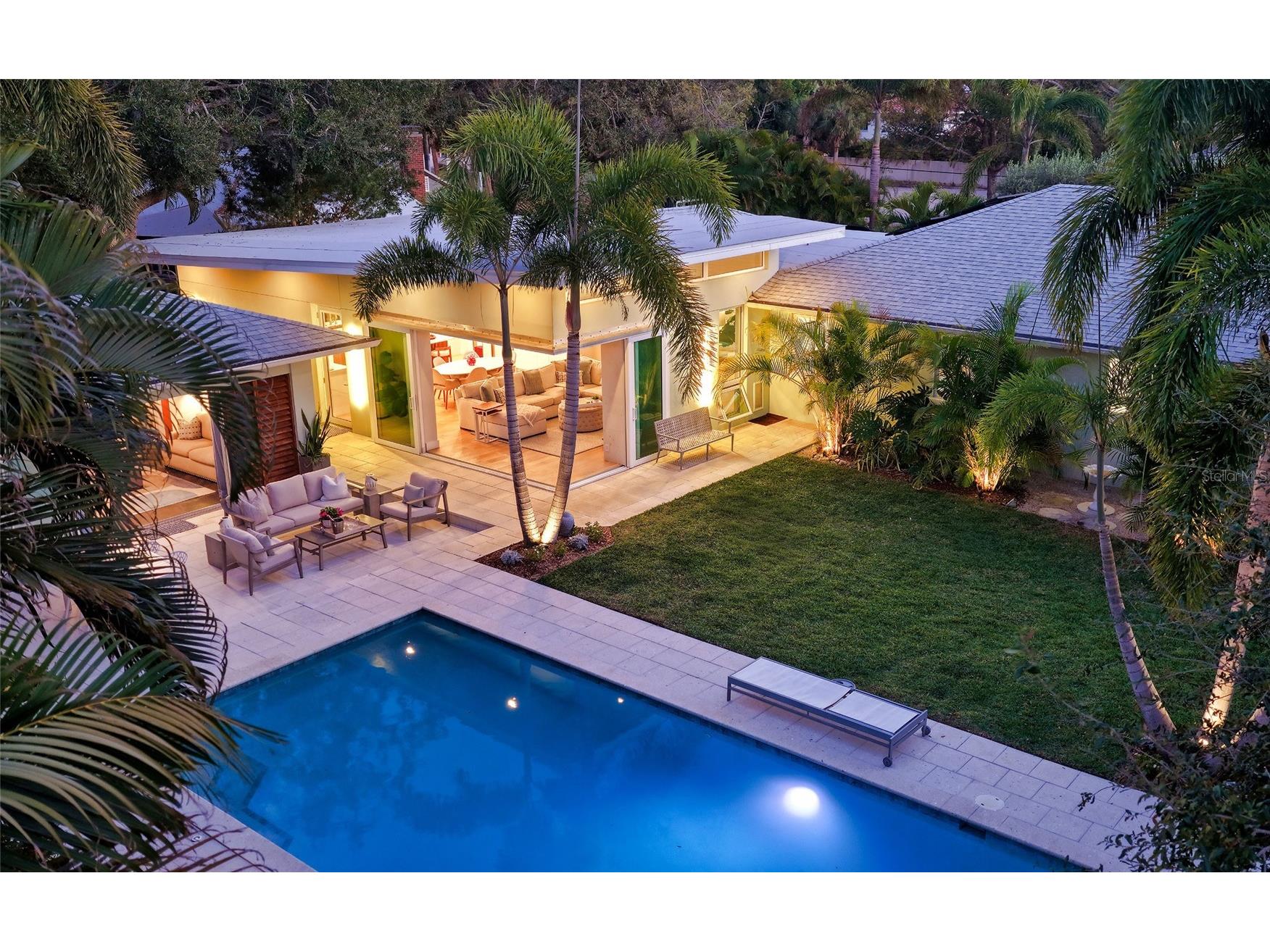 1731 Cunliff Lane Sarasota FL 34239 A4684577 image4