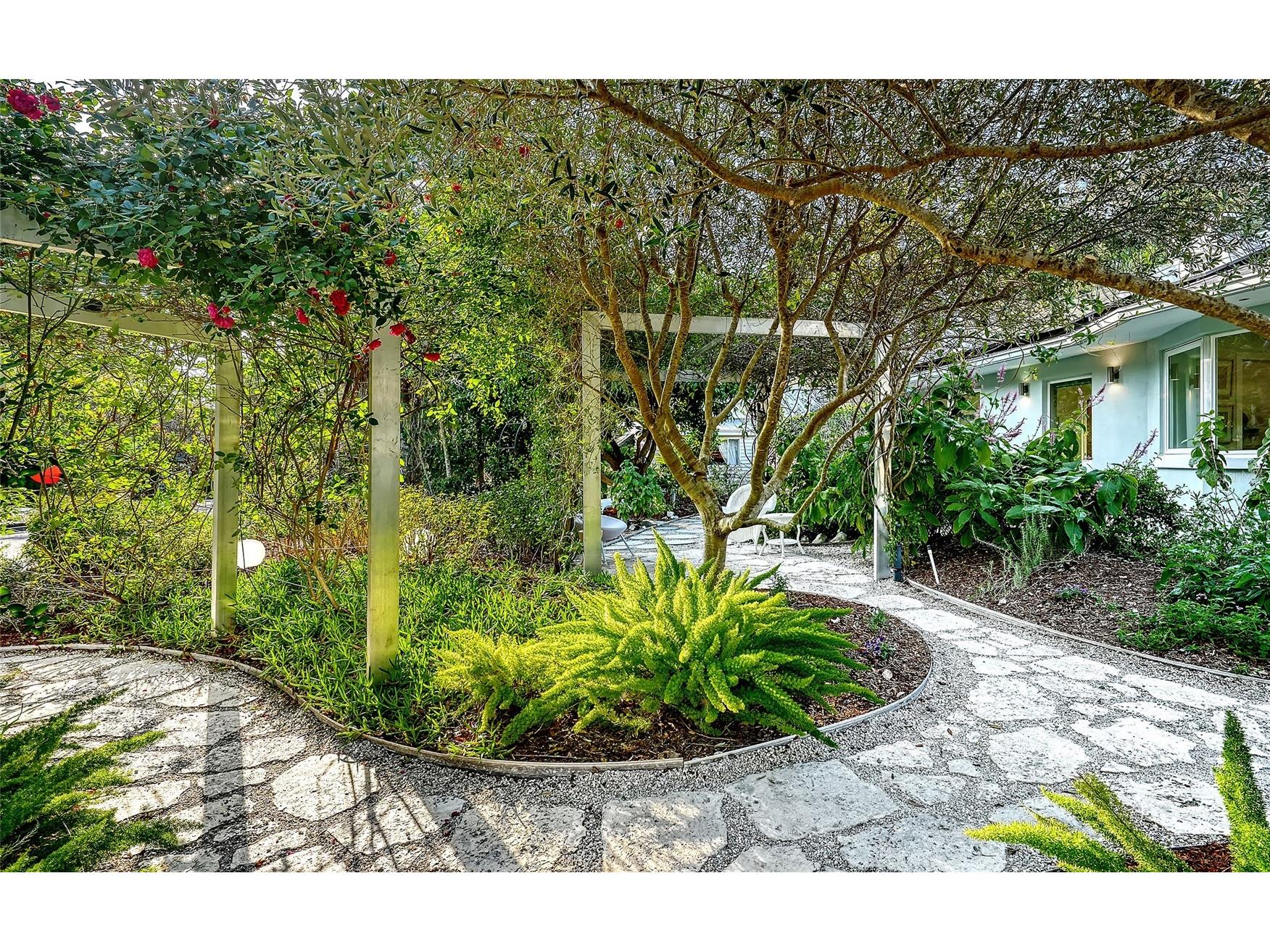 1731 Cunliff Lane Sarasota FL 34239 A4684577 image49