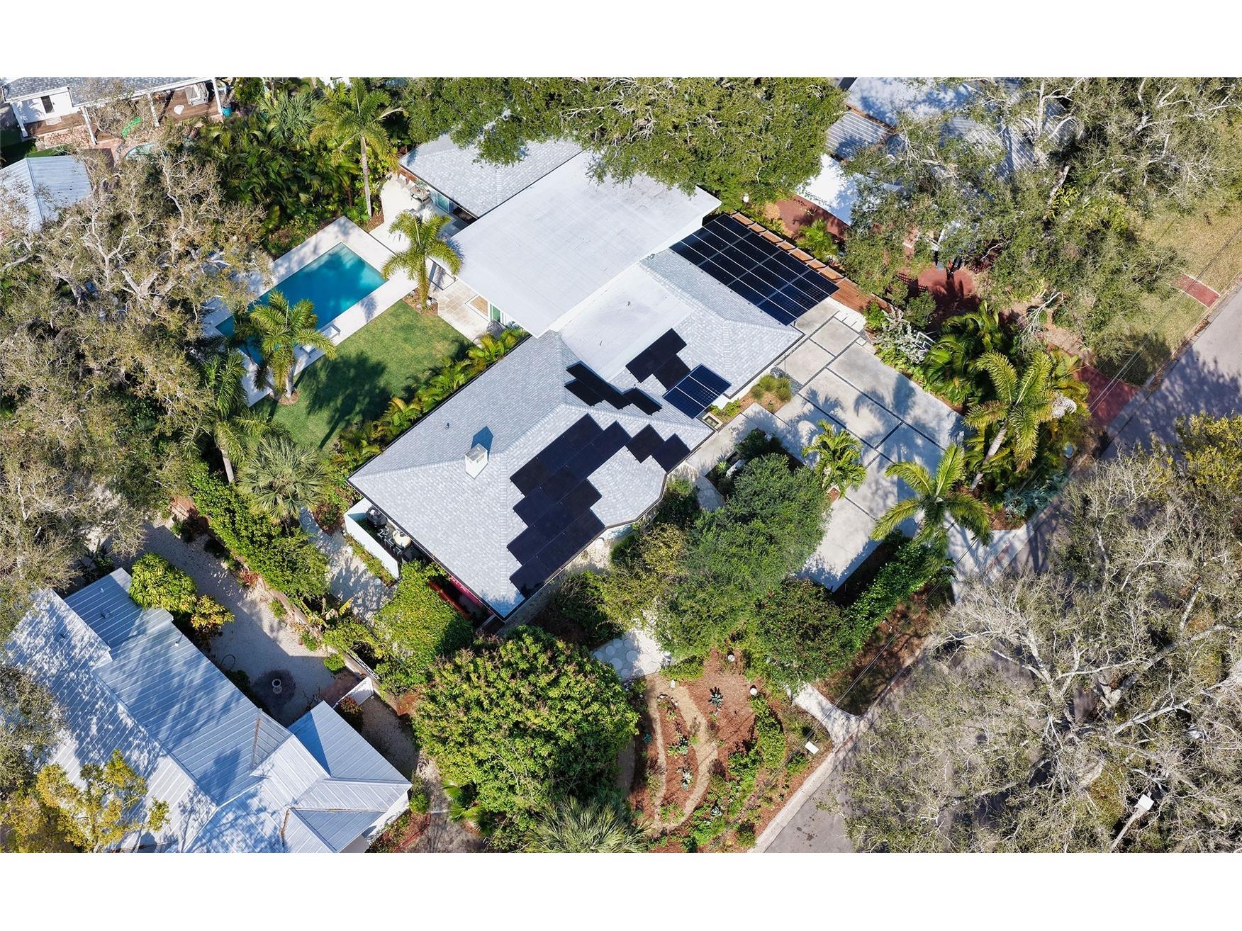 1731 Cunliff Lane Sarasota FL 34239 A4684577 image53