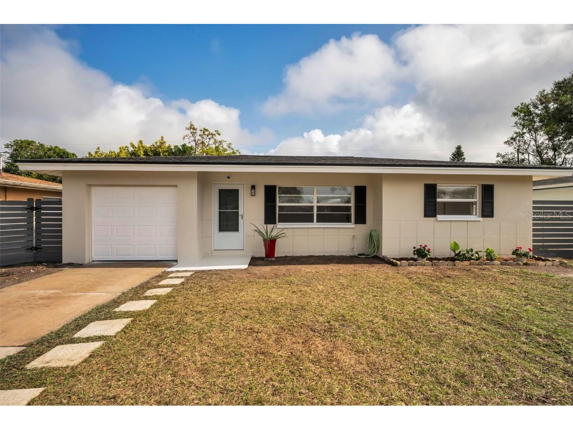 1731 Manchester Drive Clearwater FL 33756 TB8332197 image1