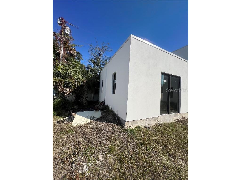 1731 Siesta Drive Sarasota FL 34239 W7880639 image13