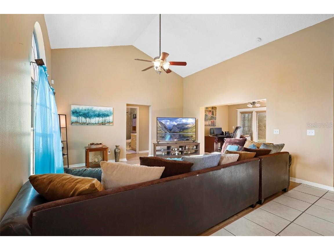 1731 Urbana Avenue Deltona FL 32725 V4942232 image3