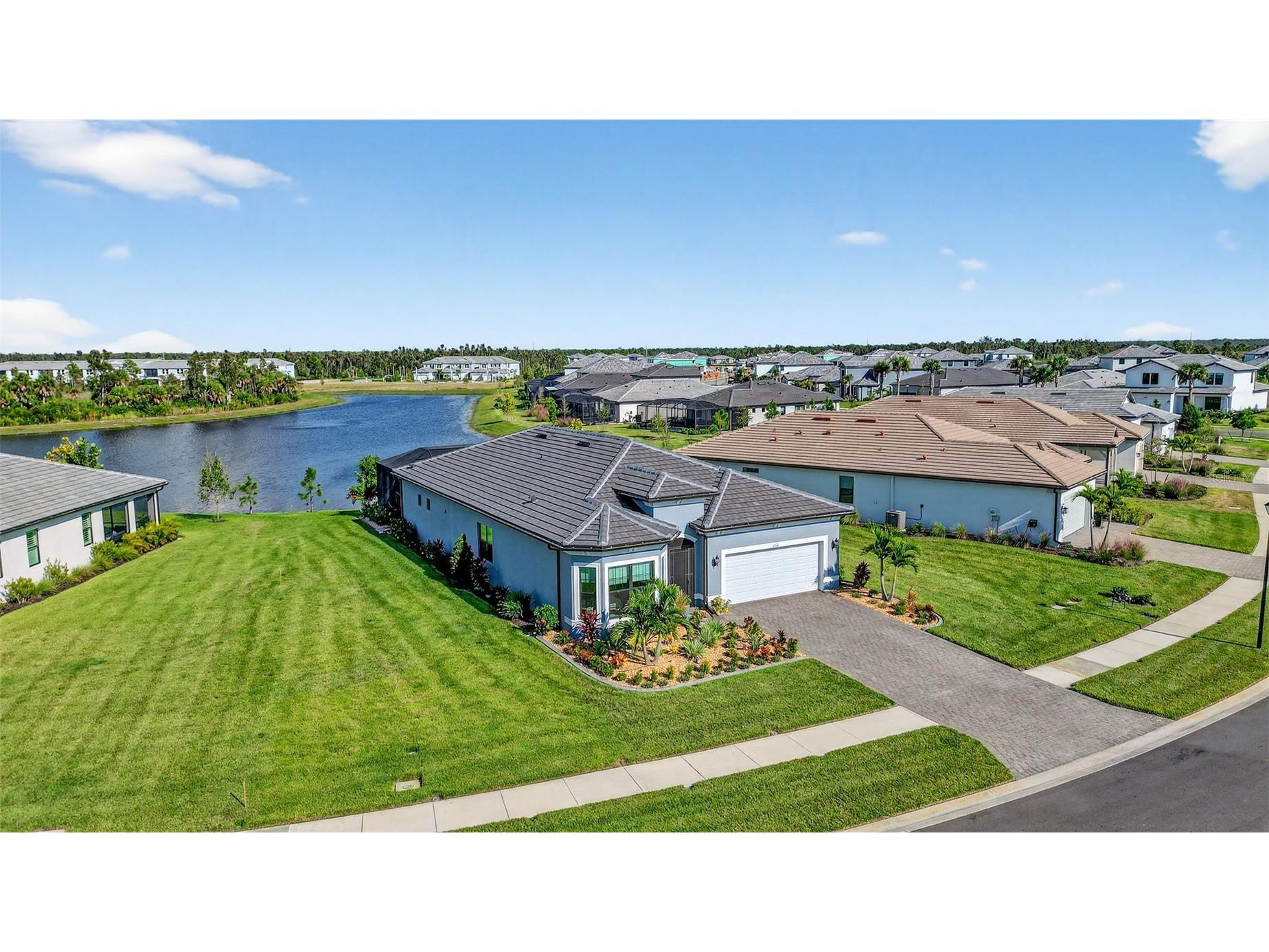 17312 Luminous Avenue Venice FL 34293 C7516170 image1