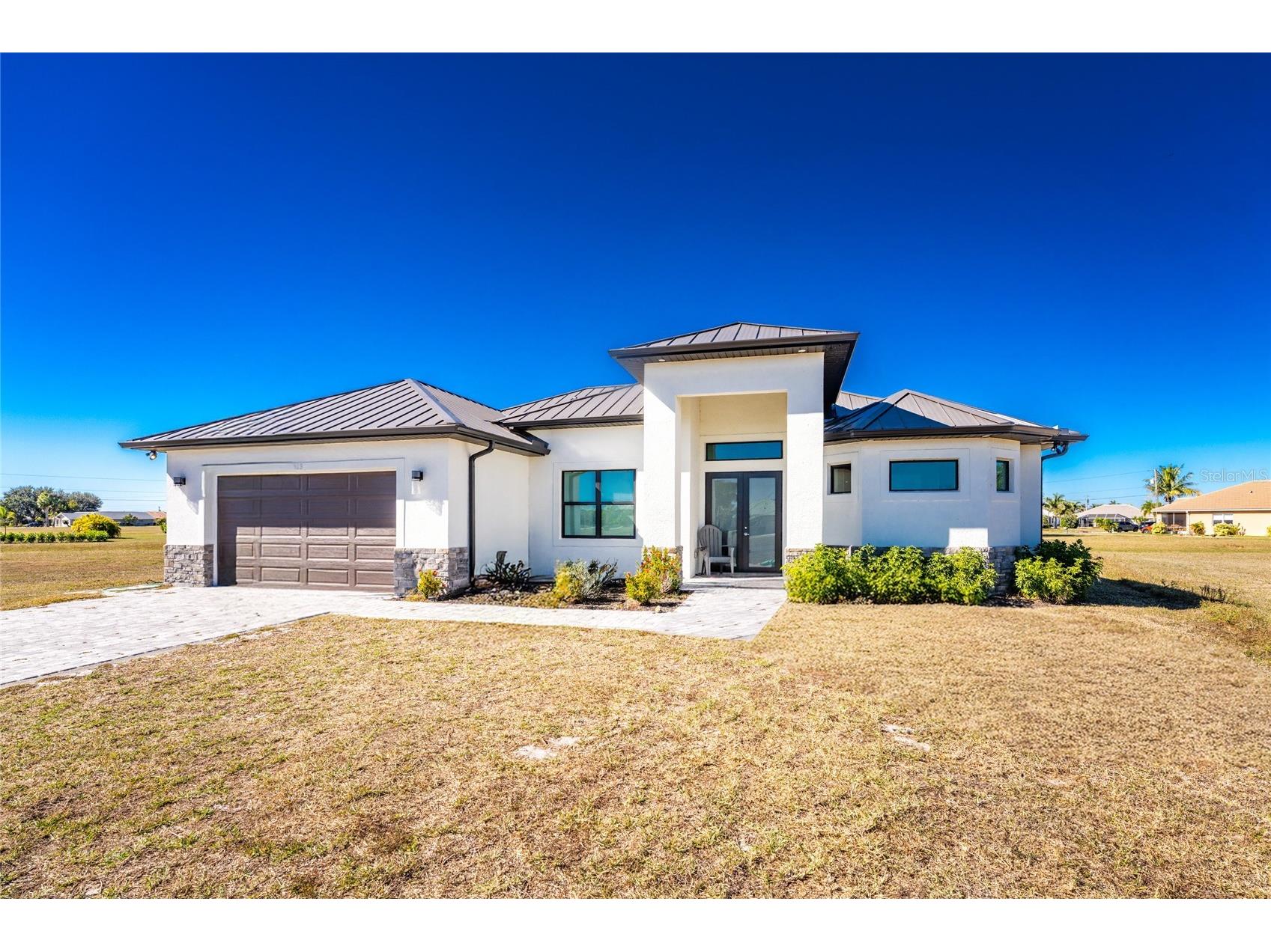 17313 Muscat Lane Punta Gorda FL 33955 C7519035 image1