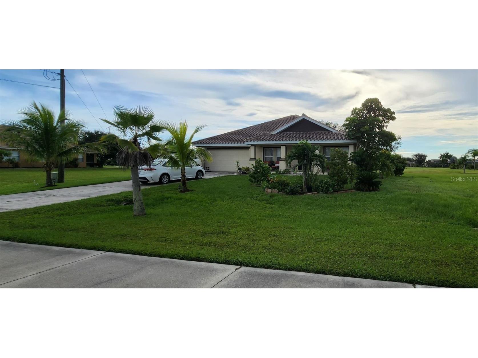 17314 Cape Horn Boulevard Punta Gorda FL 33955 C7476355 image1