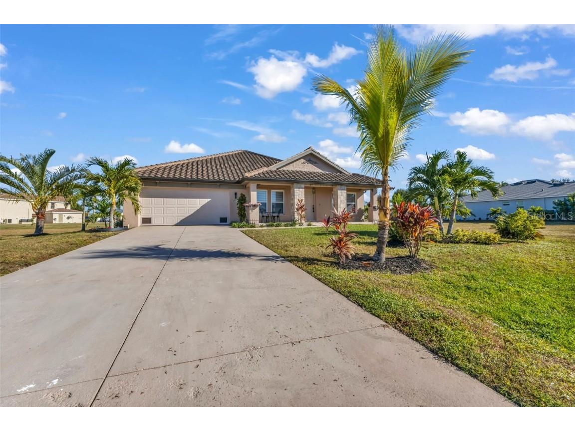 17314 Cape Horn Boulevard Punta Gorda FL 33955 C7518696 image2