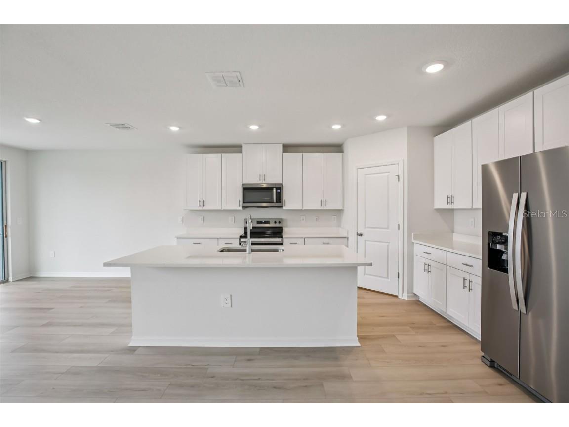 1732 Coolridge Place Zephyrhills FL 33541 O6368258 image15