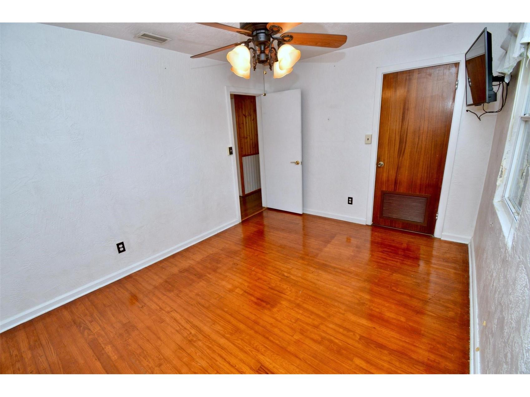 1732 Cordova Avenue Daytona Beach FL 32117 NS1088671 image12