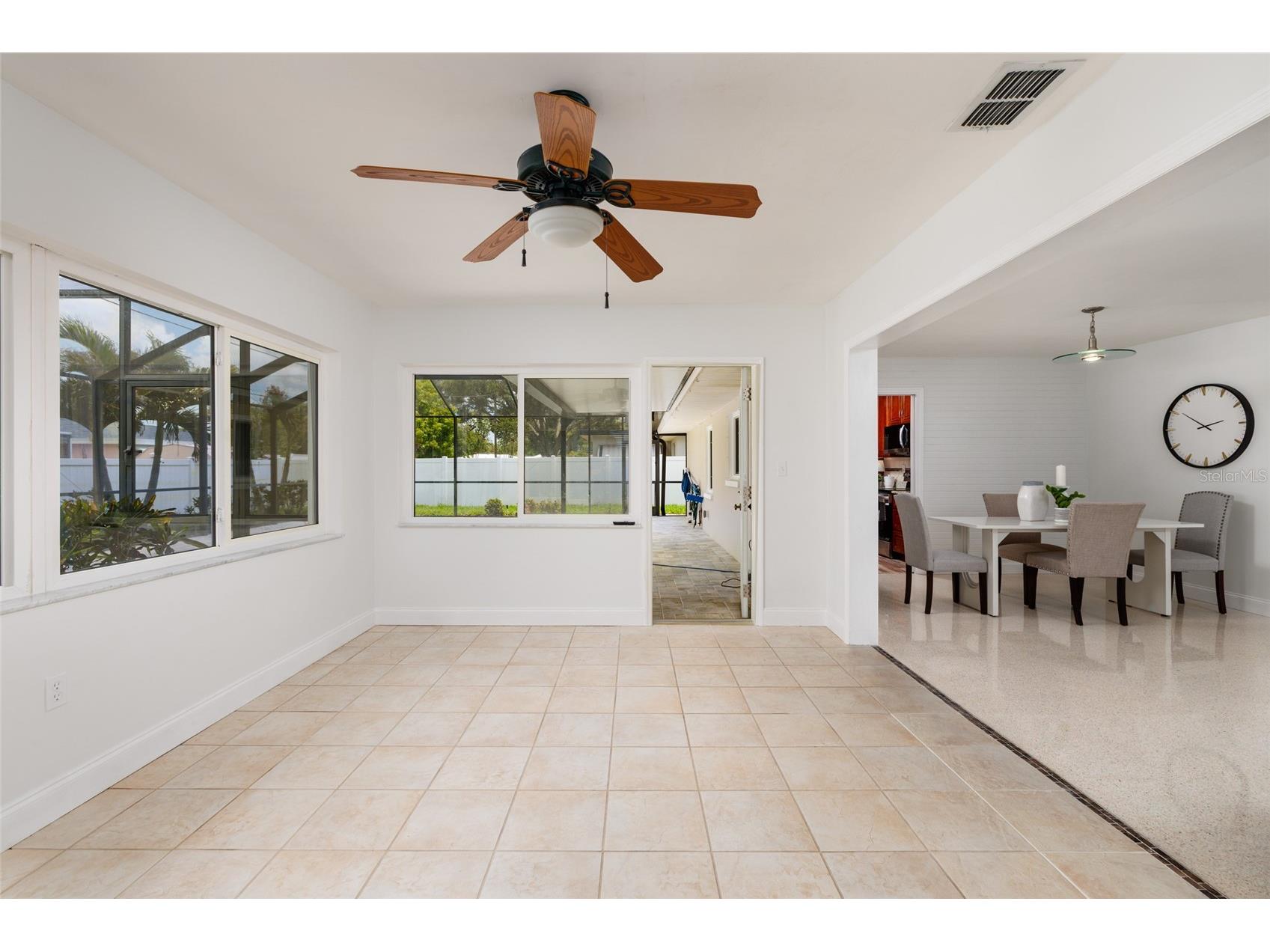 1732 Emerald Drive Clearwater FL 33756 TB8504885 image18