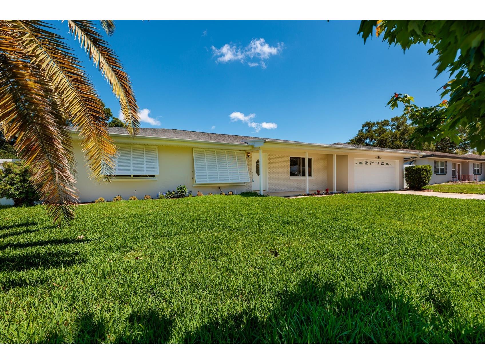 1732 Emerald Drive Clearwater FL 33756 TB8504885 image2