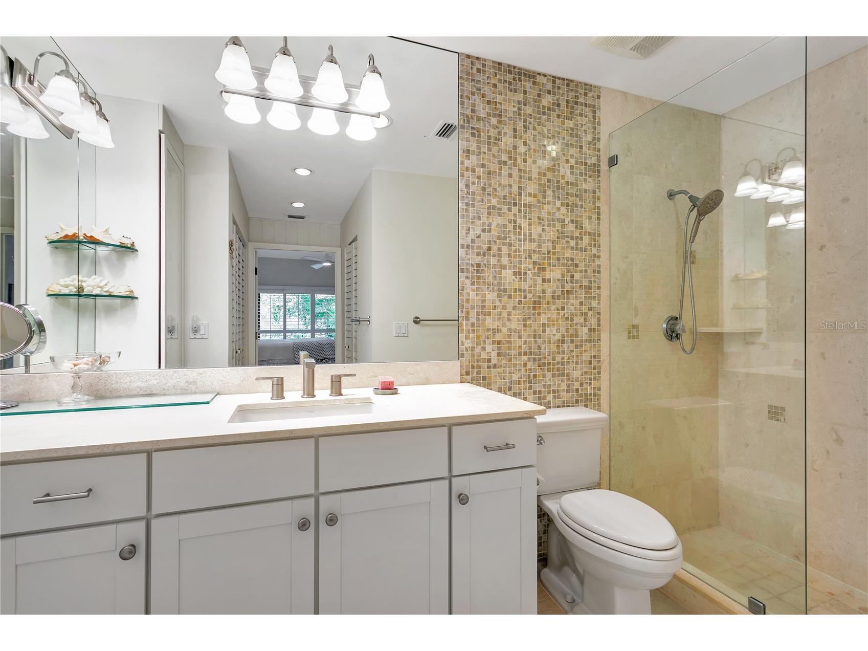 1732 Kestral Park Way S #43 Sarasota FL 34231 A4686630 image11