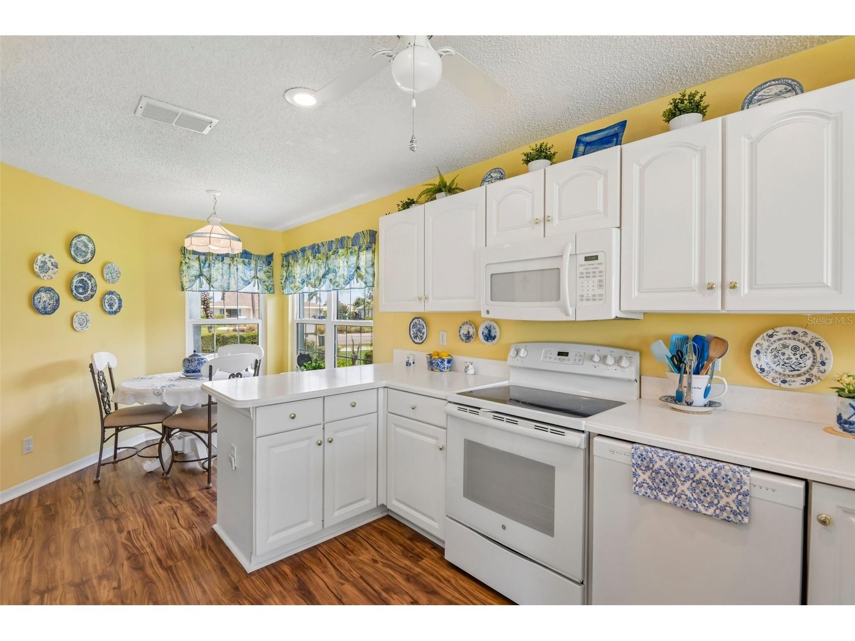 1732 S Pebble Beach Boulevard Sun City Center FL 33573 TB8516945 image13