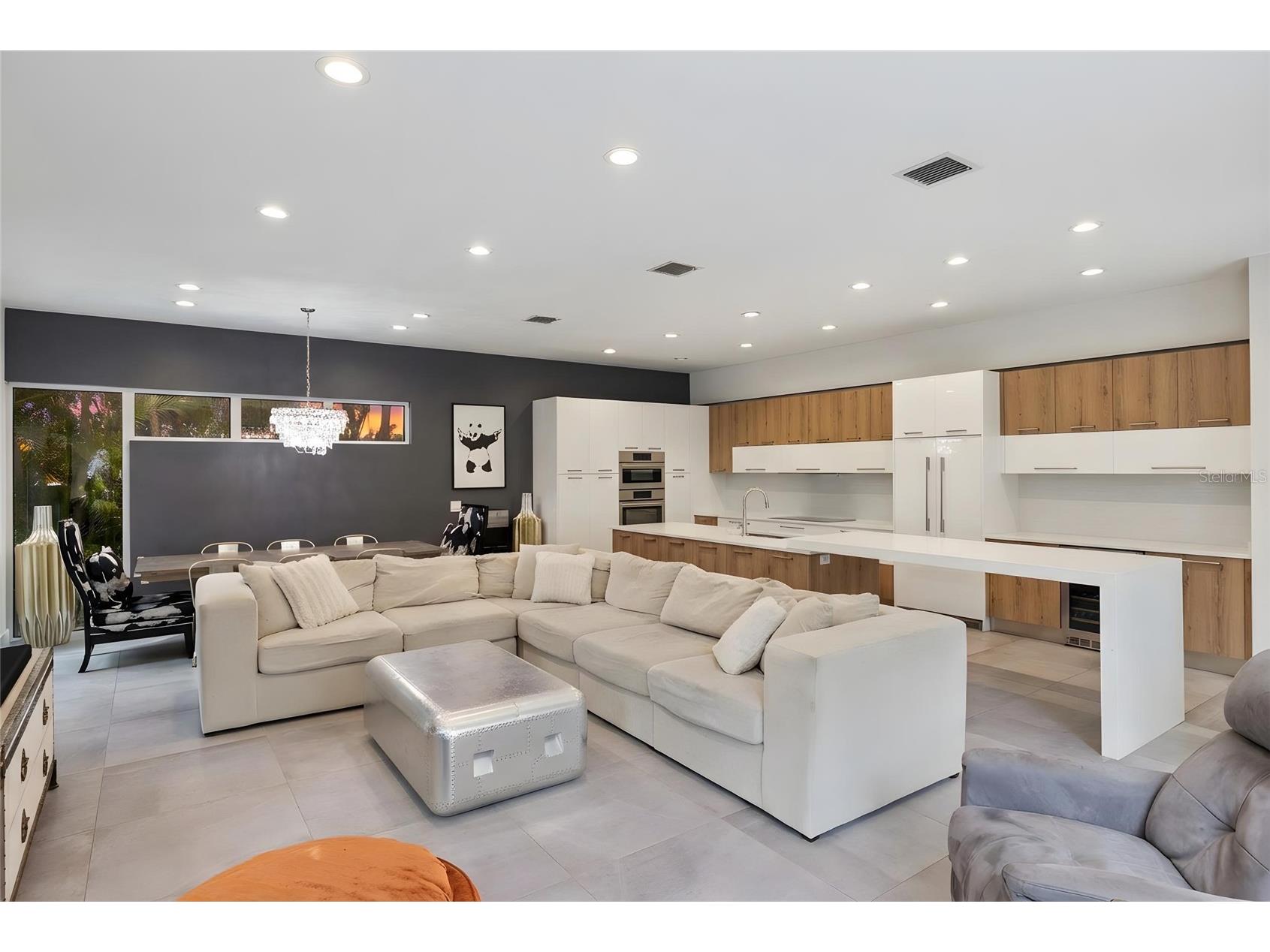 1732 Shoreland Drive Sarasota FL 34239 A4682616 image21