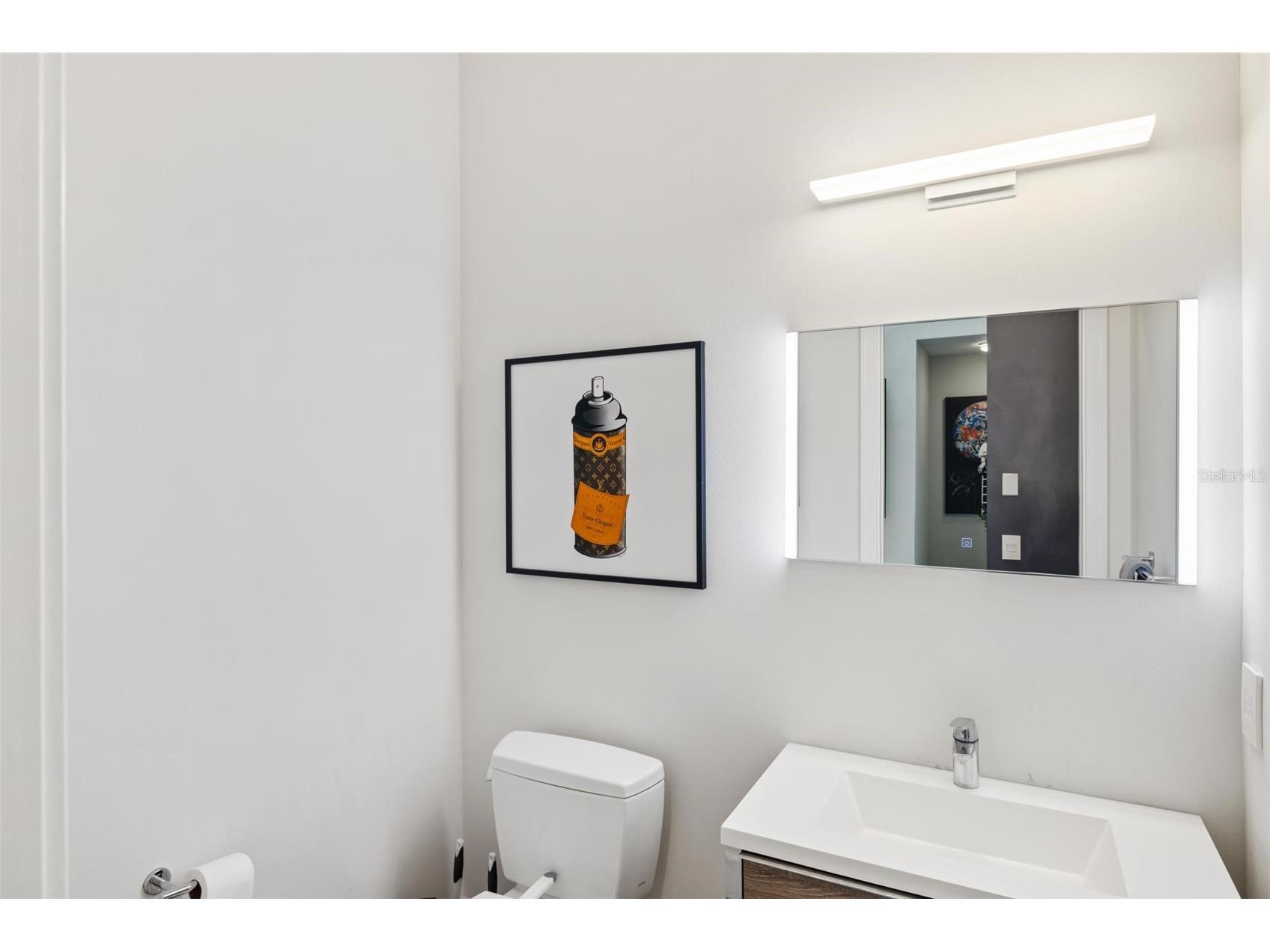 1732 Shoreland Drive Sarasota FL 34239 A4682616 image30