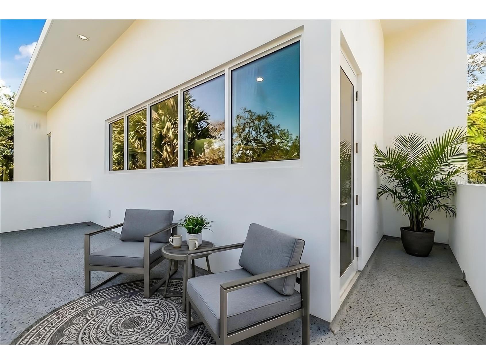 1732 Shoreland Drive Sarasota FL 34239 A4682616 image41