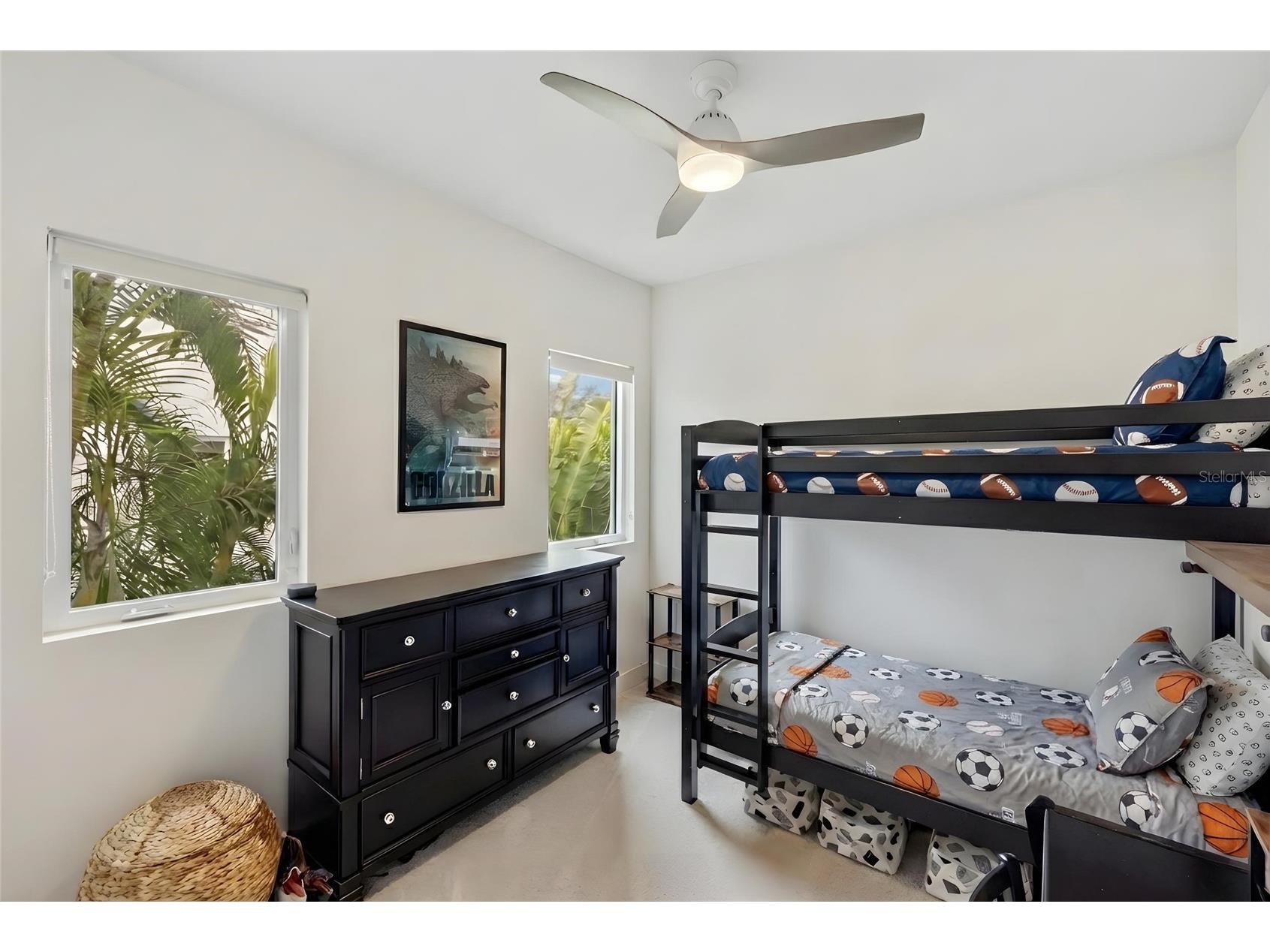 1732 Shoreland Drive Sarasota FL 34239 A4682616 image49