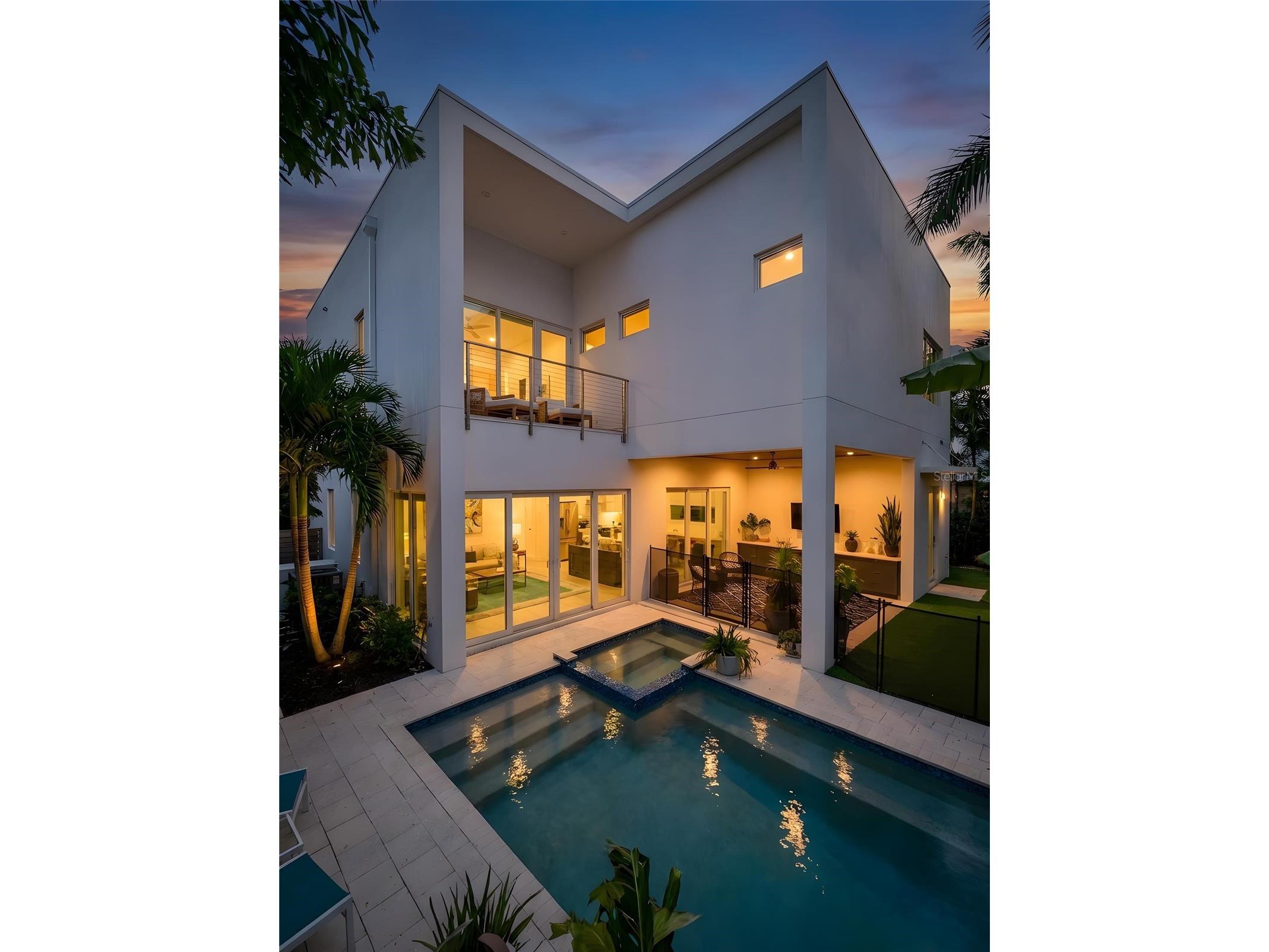 1732 Shoreland Drive Sarasota FL 34239 A4682616 image5