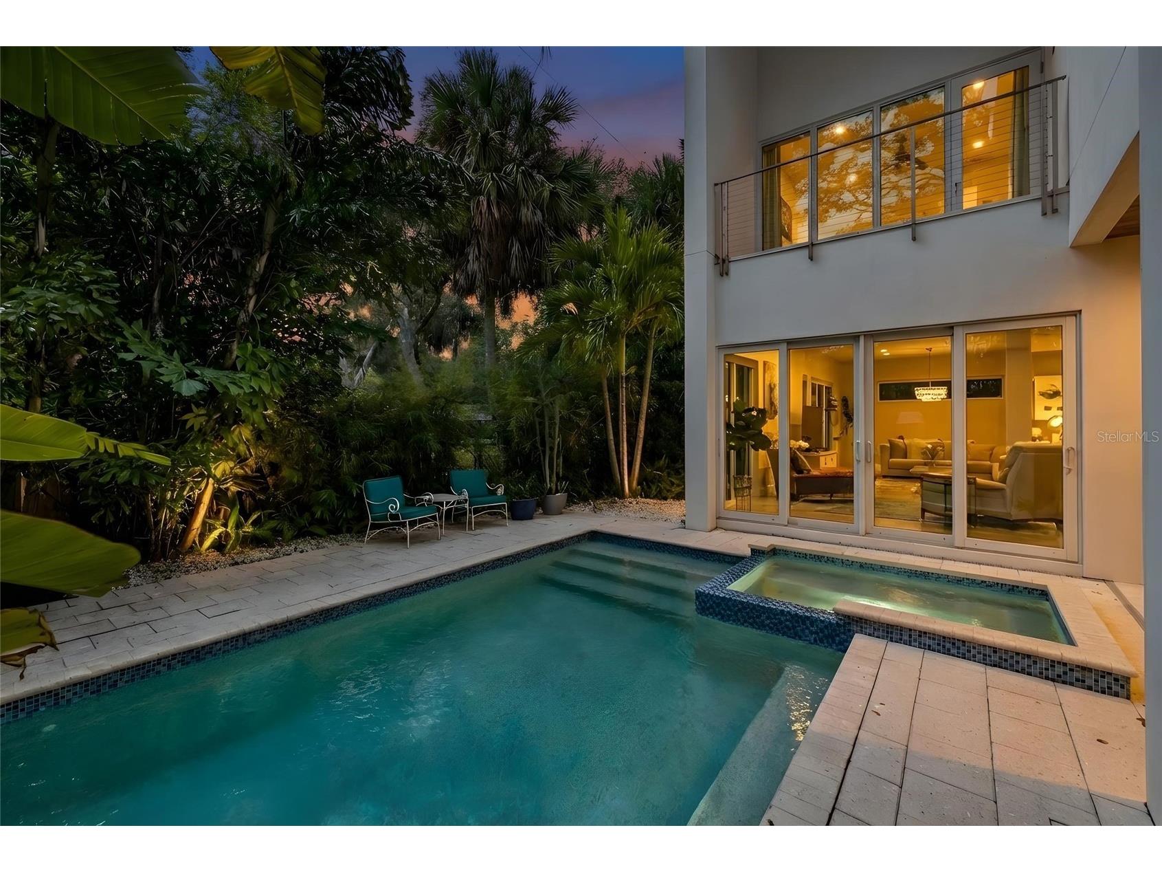 1732 Shoreland Drive Sarasota FL 34239 A4682616 image7